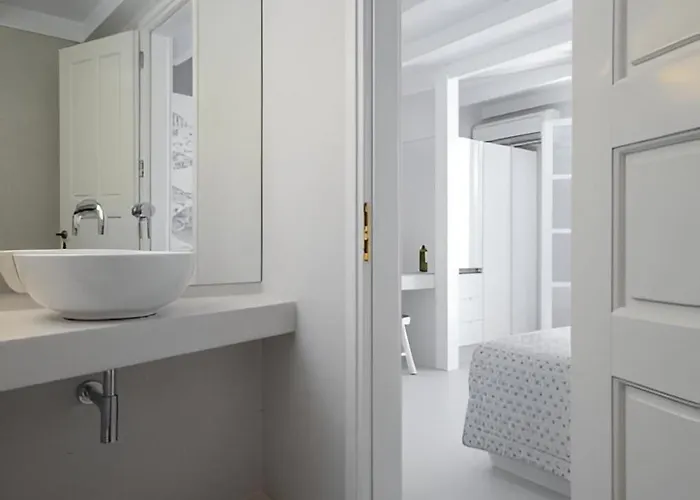 Antony (adults Only) Apartahotel 4*