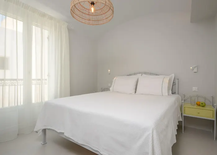 Antony (adults Only) Apartahotel