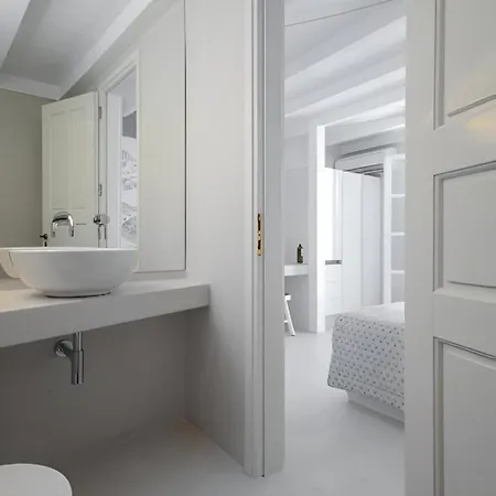 Antony (adults Only) Aparthotel 4*