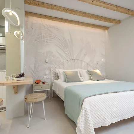Antony (adults Only) Aparthotel 4*