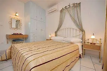 Antony (adults Only) Aparthotel