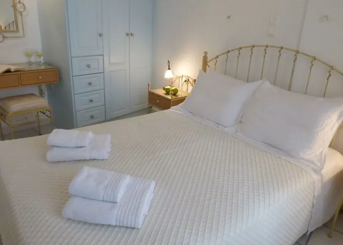 Lägenhetshotell Antony (adults Only) 4*